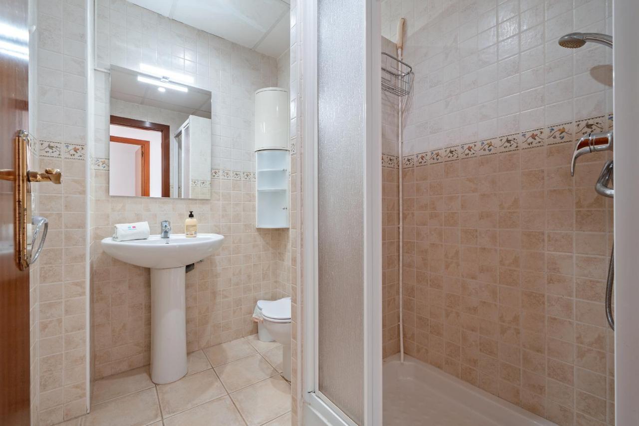Hauzify I Apartament Colon 1B 托里代巴拉 外观 照片